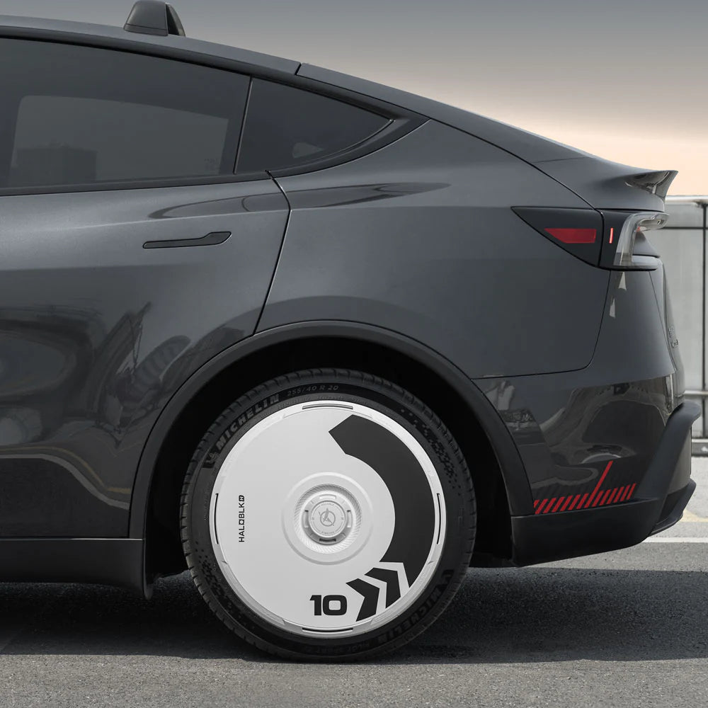 HALODISC 2 - ARROW White | Wheel Covers for Tesla