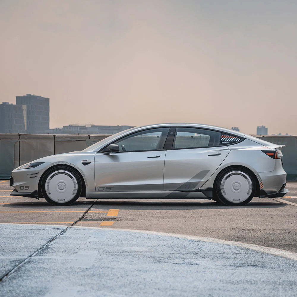 HALODISC 2 - SILVER TRACK White | Wheel Covers for Tesla