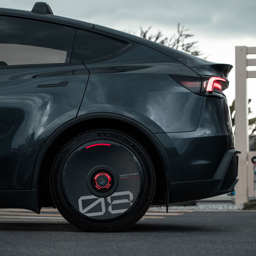 HALODISC 2 - Custom Numbers - Black | Wheel Covers for Tesla