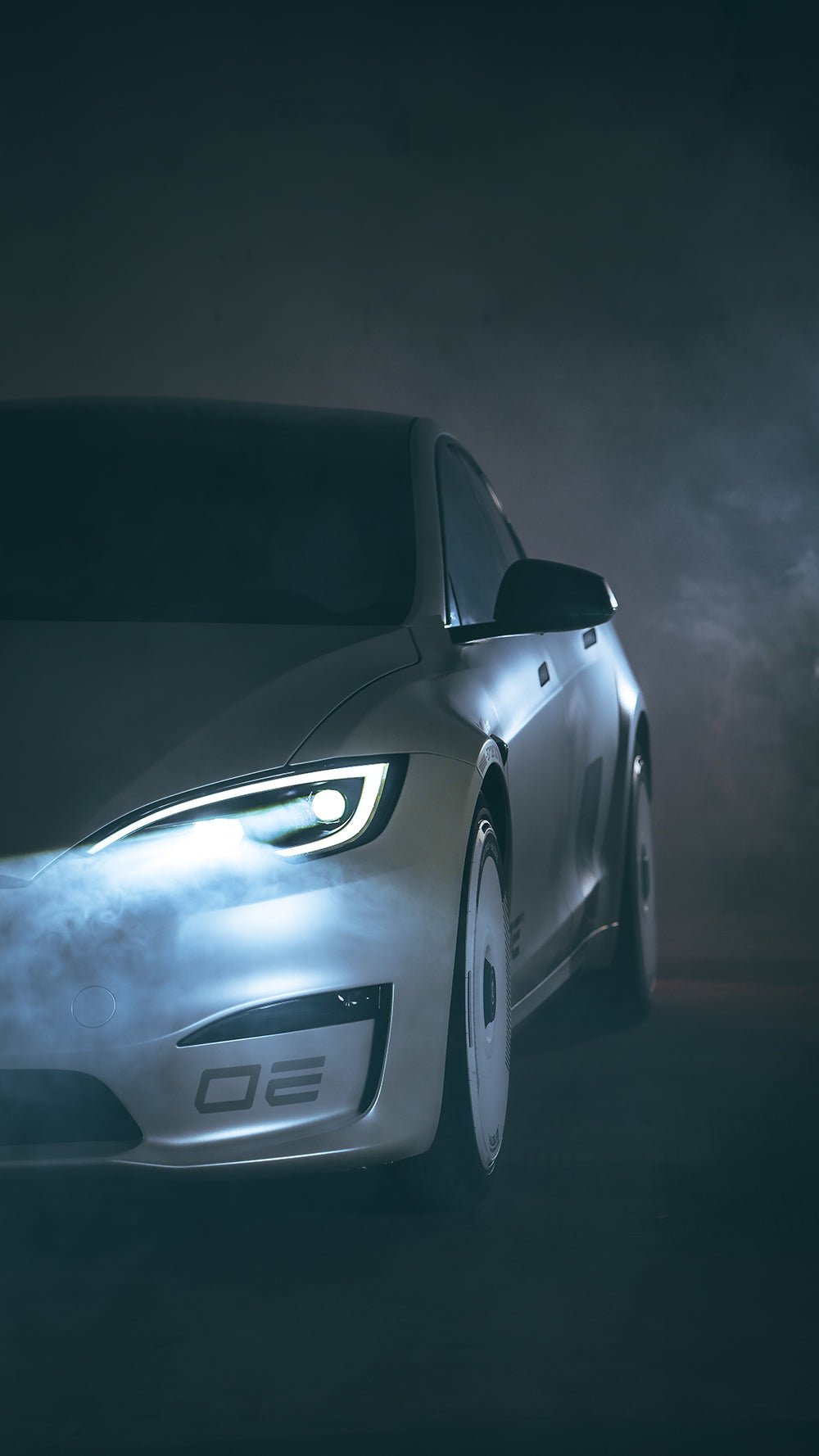 HALODISC 2 - SILVER TRACK White | Wheel Covers for Tesla