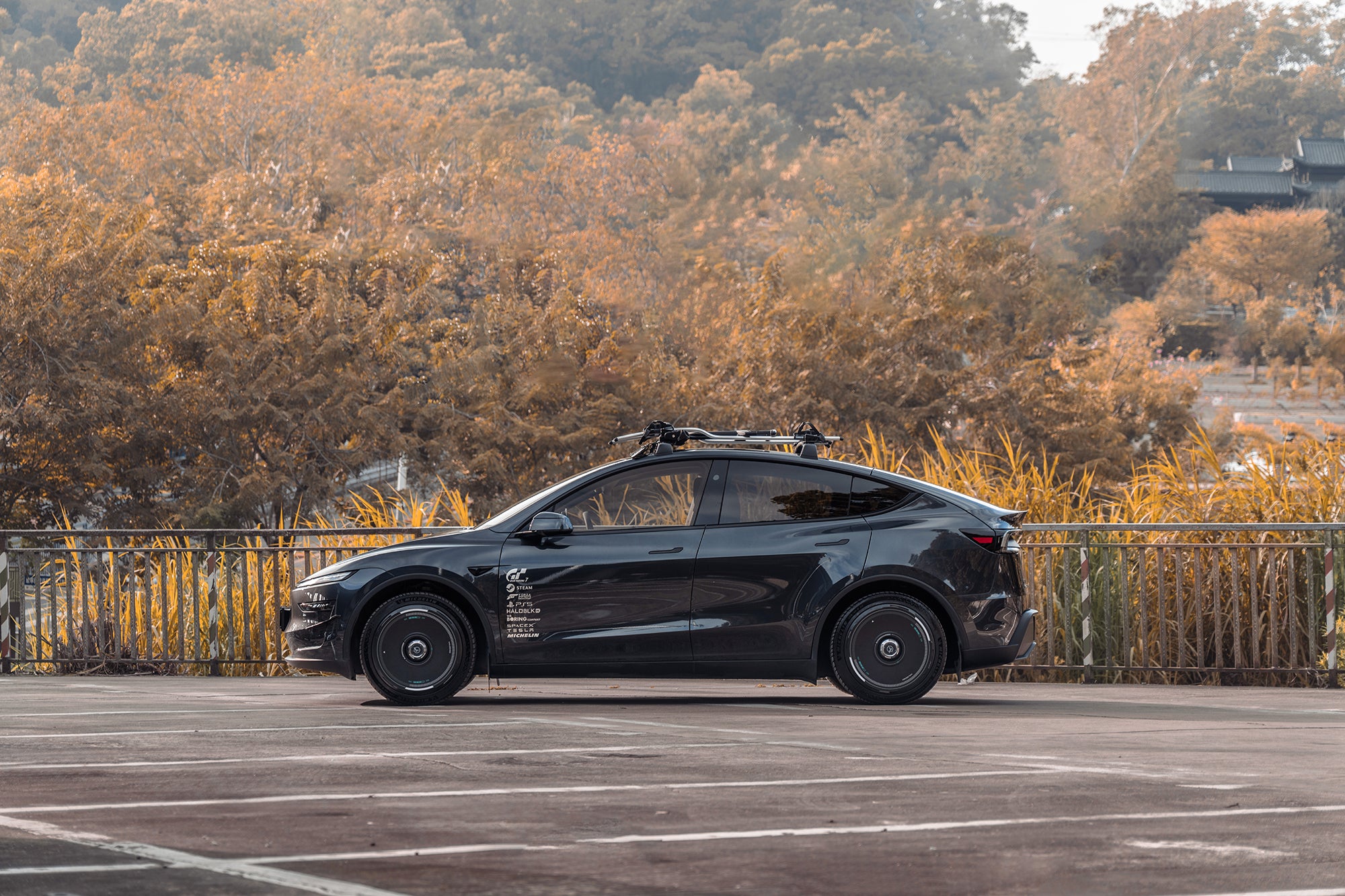 HALODISC 2 - SuperChager Black | Wheel Covers for Tesla