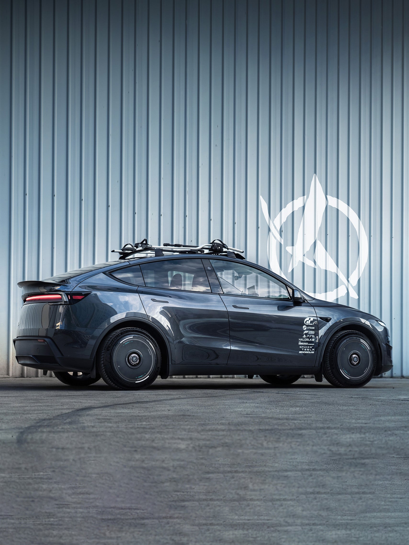 HALODISC 2 - SuperChager Black | Wheel Covers for Tesla