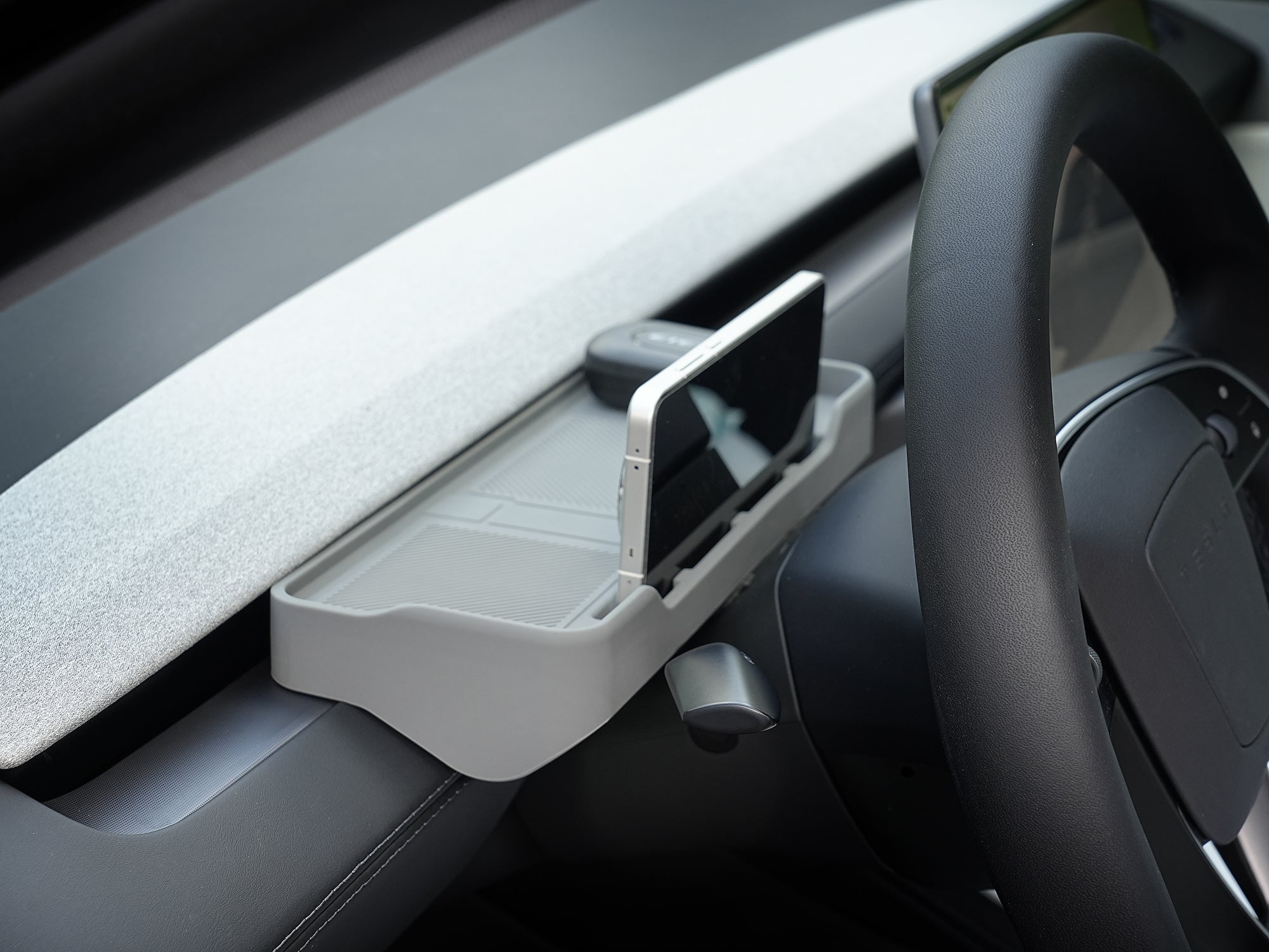 Hidden Rear Screen Storage Tray for Tesla Model Y / 3