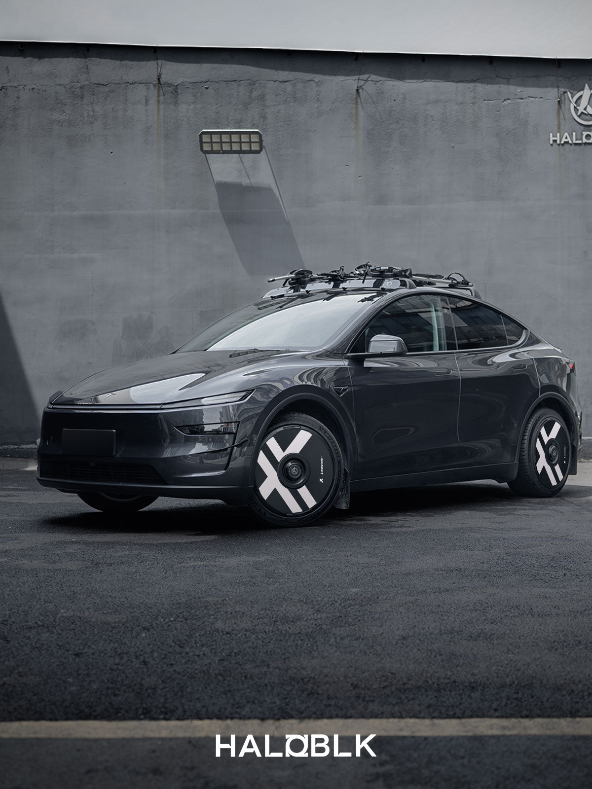 HALODISC 2 - X-Factor Black | Wheel Covers for Tesla