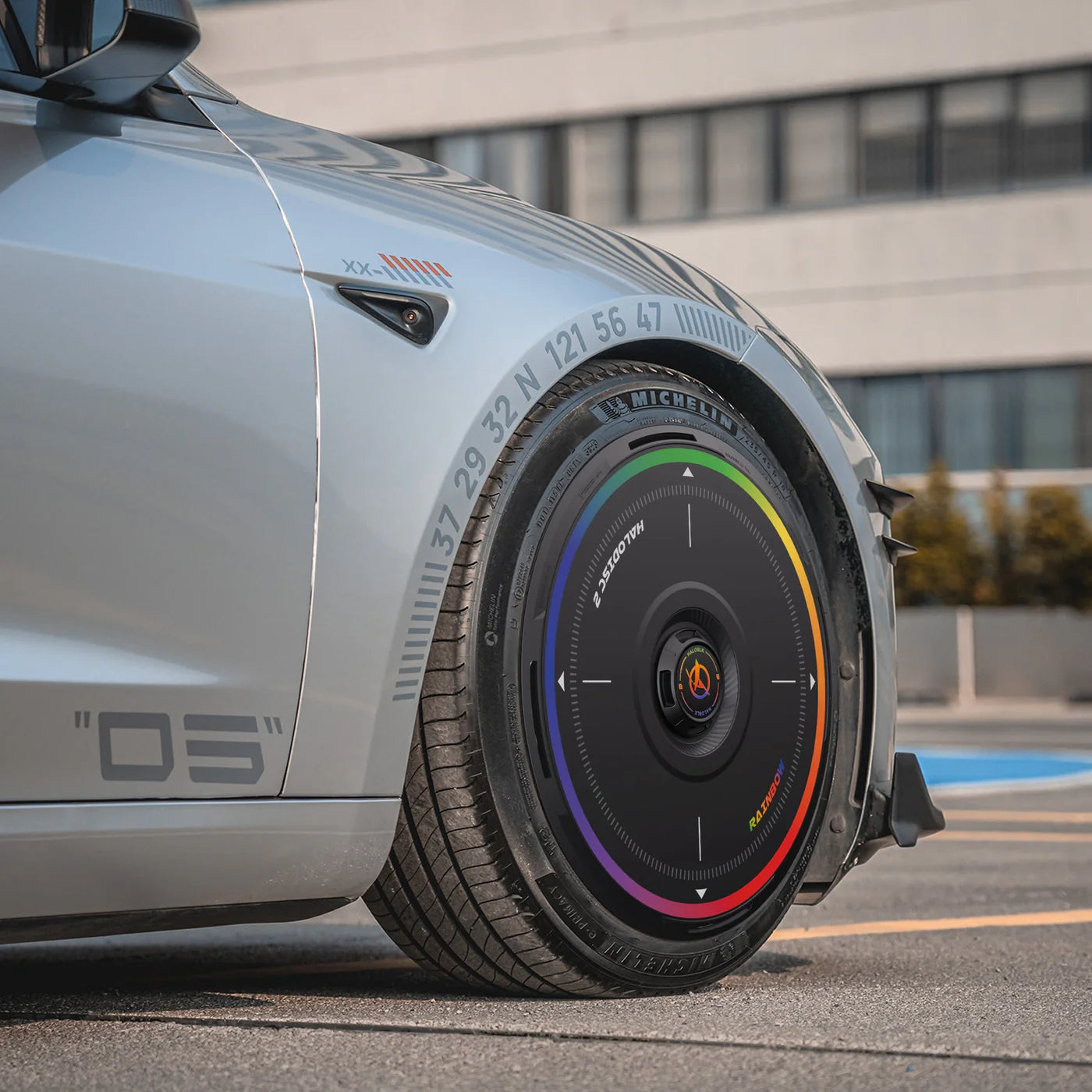 HALODISC 2 - RAINBOW ROAD Black| Wheel Covers for Tesla