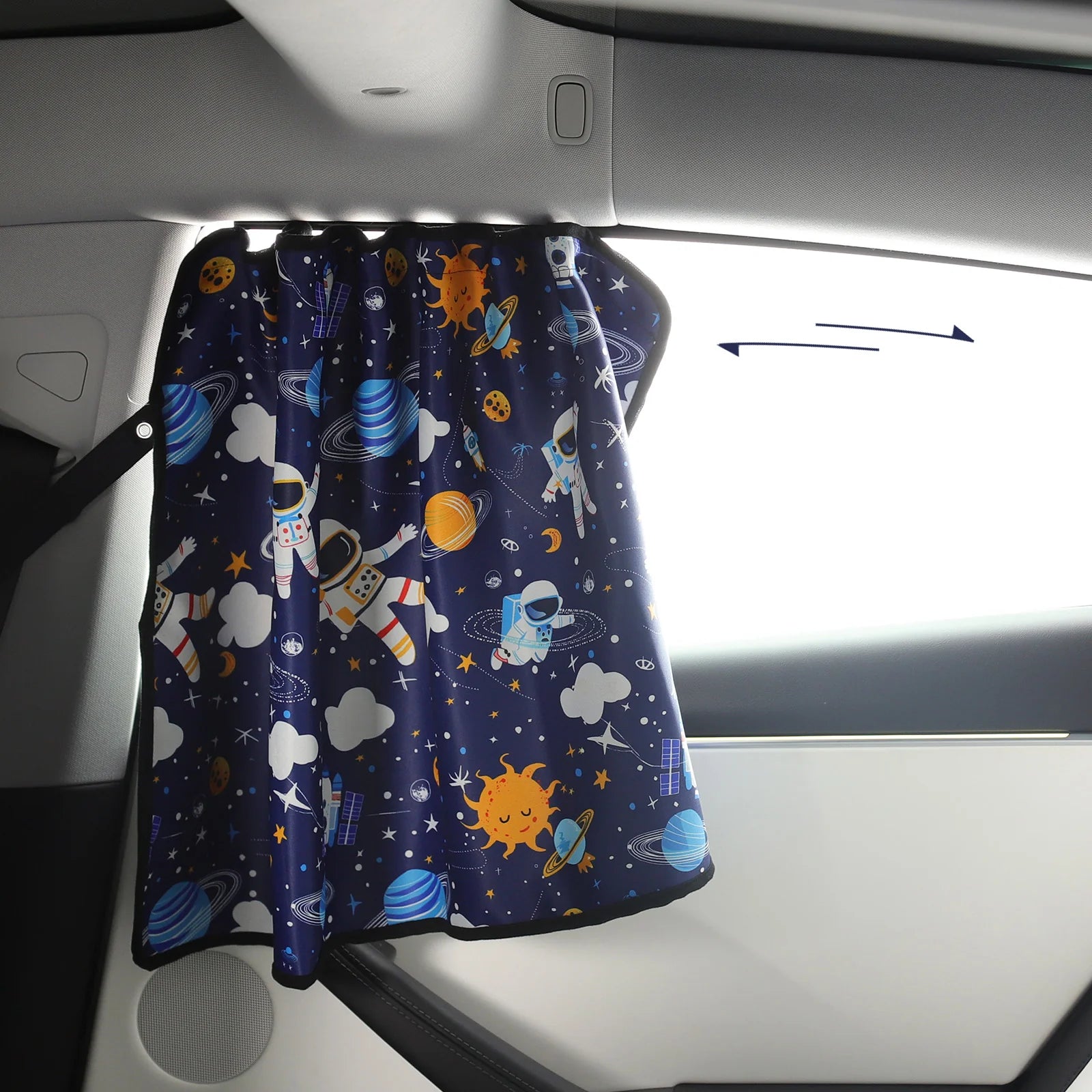 Rear Side Sunshade Curtain with Cartoon Astronaut and Planet Prints