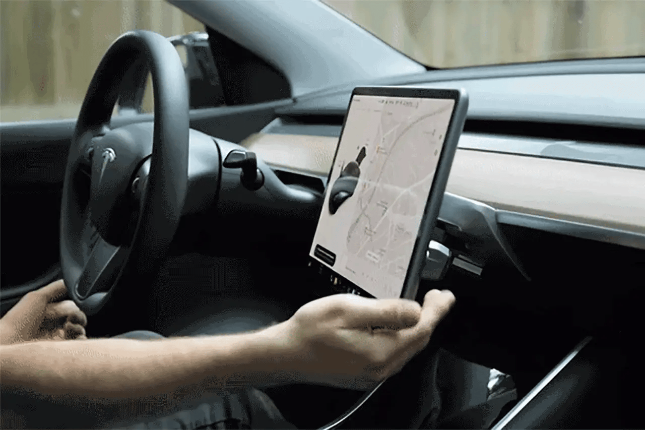 Screen Swivel Mount for Tesla Model 3 / Y / YL