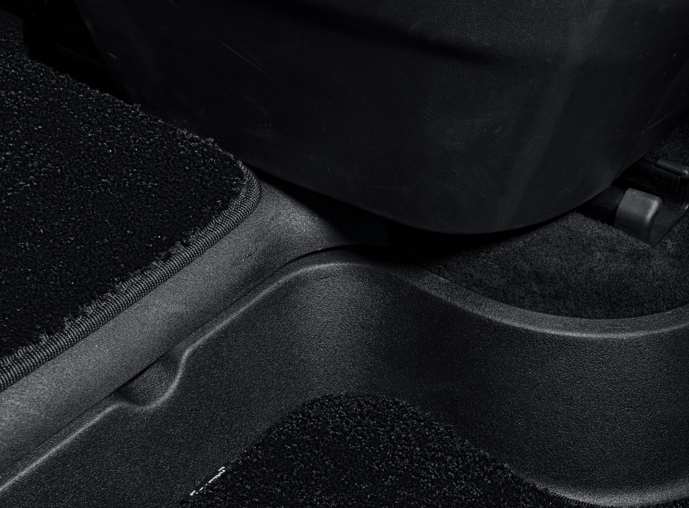 Floor Mats with Nylon Carpet for Tesla Model YL | All-Weather Protection Full Set