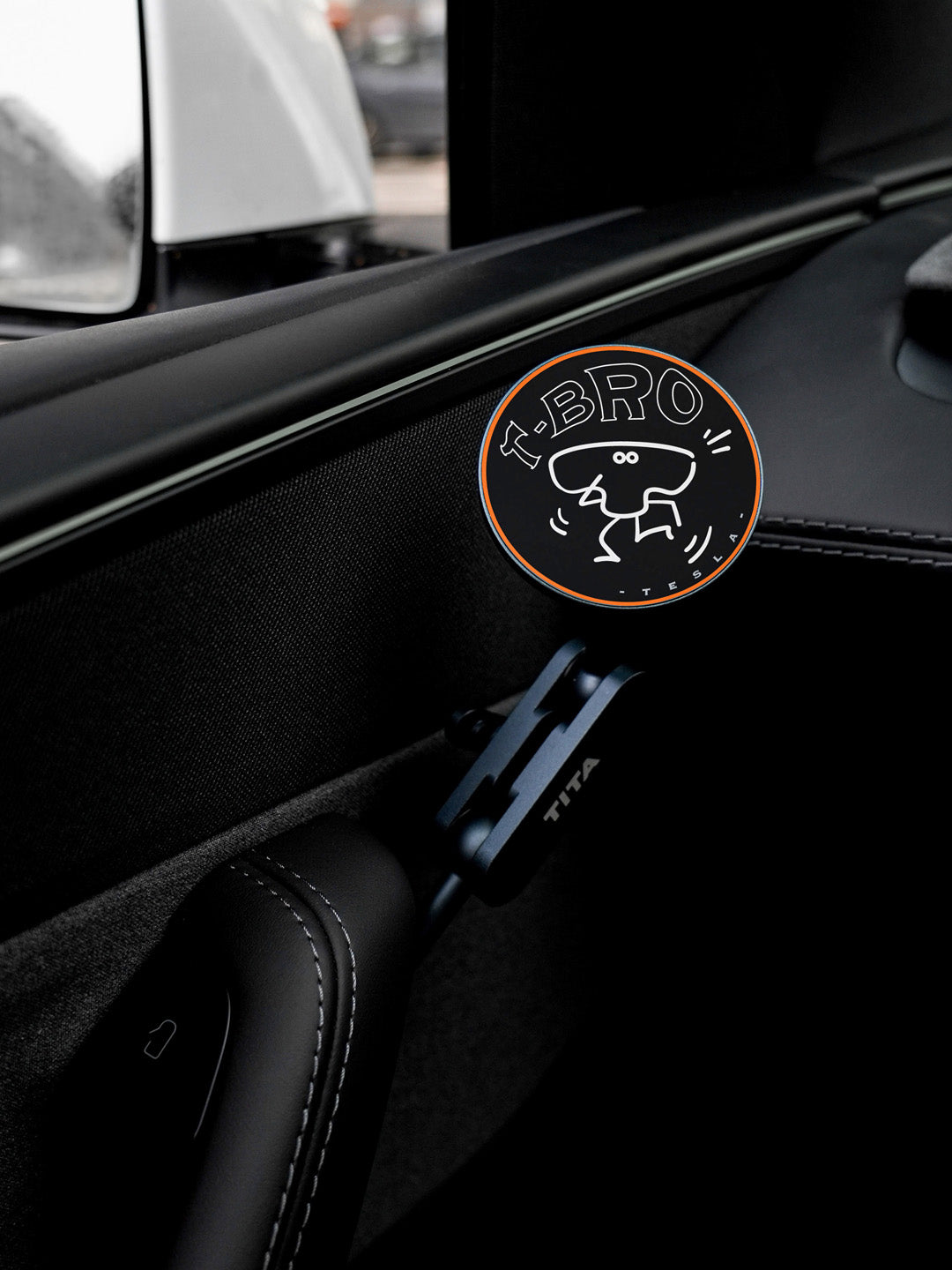 Tita Door-Side Magnetic Phone Holder for Tesla Model 3 / Y / YL