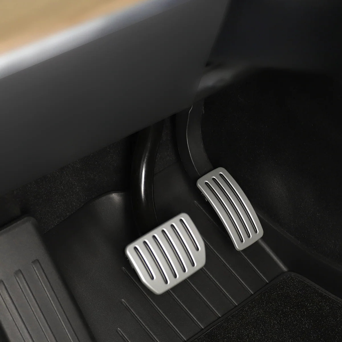 Self-flip Lock Aluminum Performance Foot Pedal Set for Tesla Model 3/Y