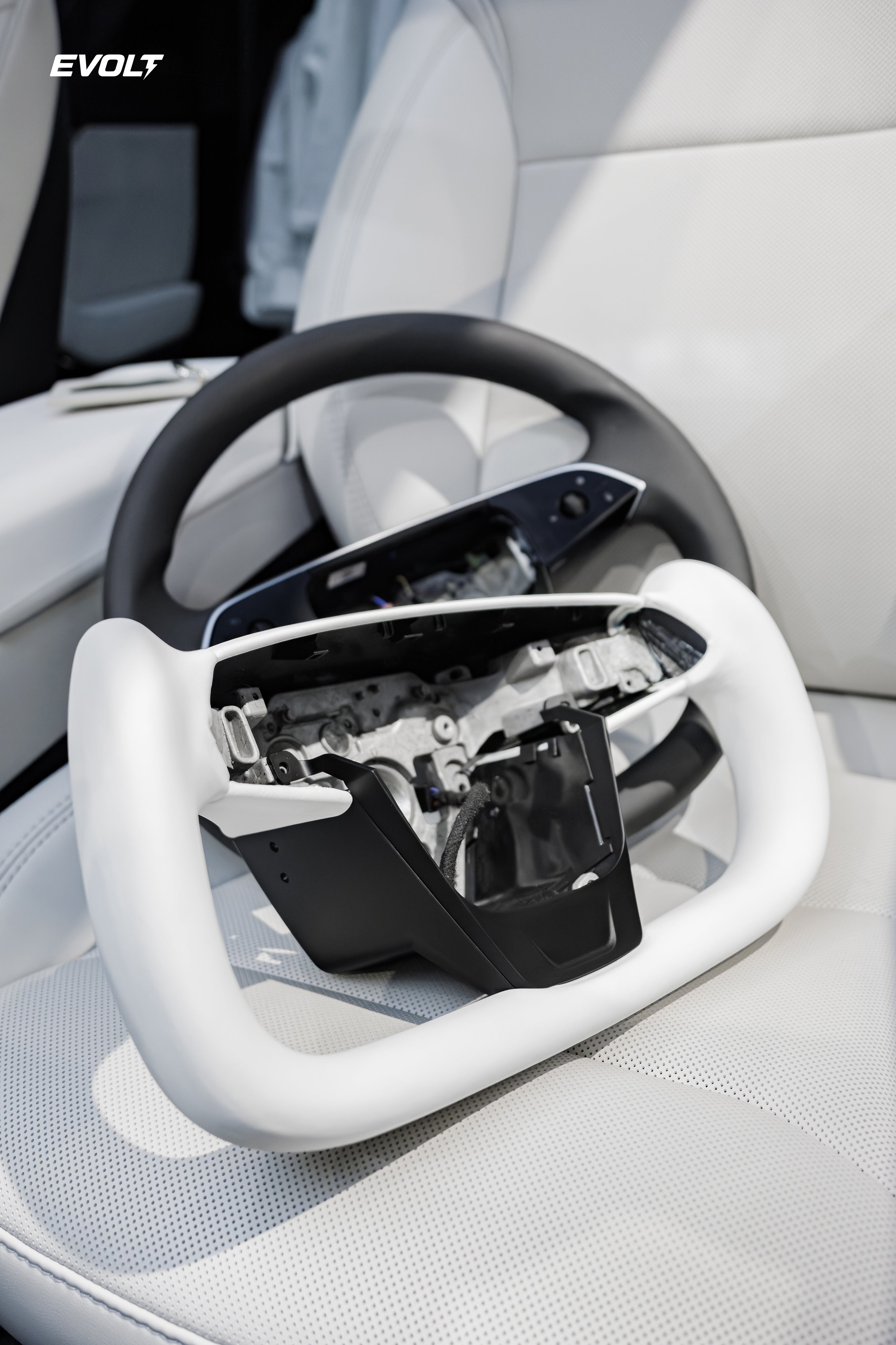 2026 Upgraded｜Yoke Style Steering Wheel for Tesla Model Y / YL