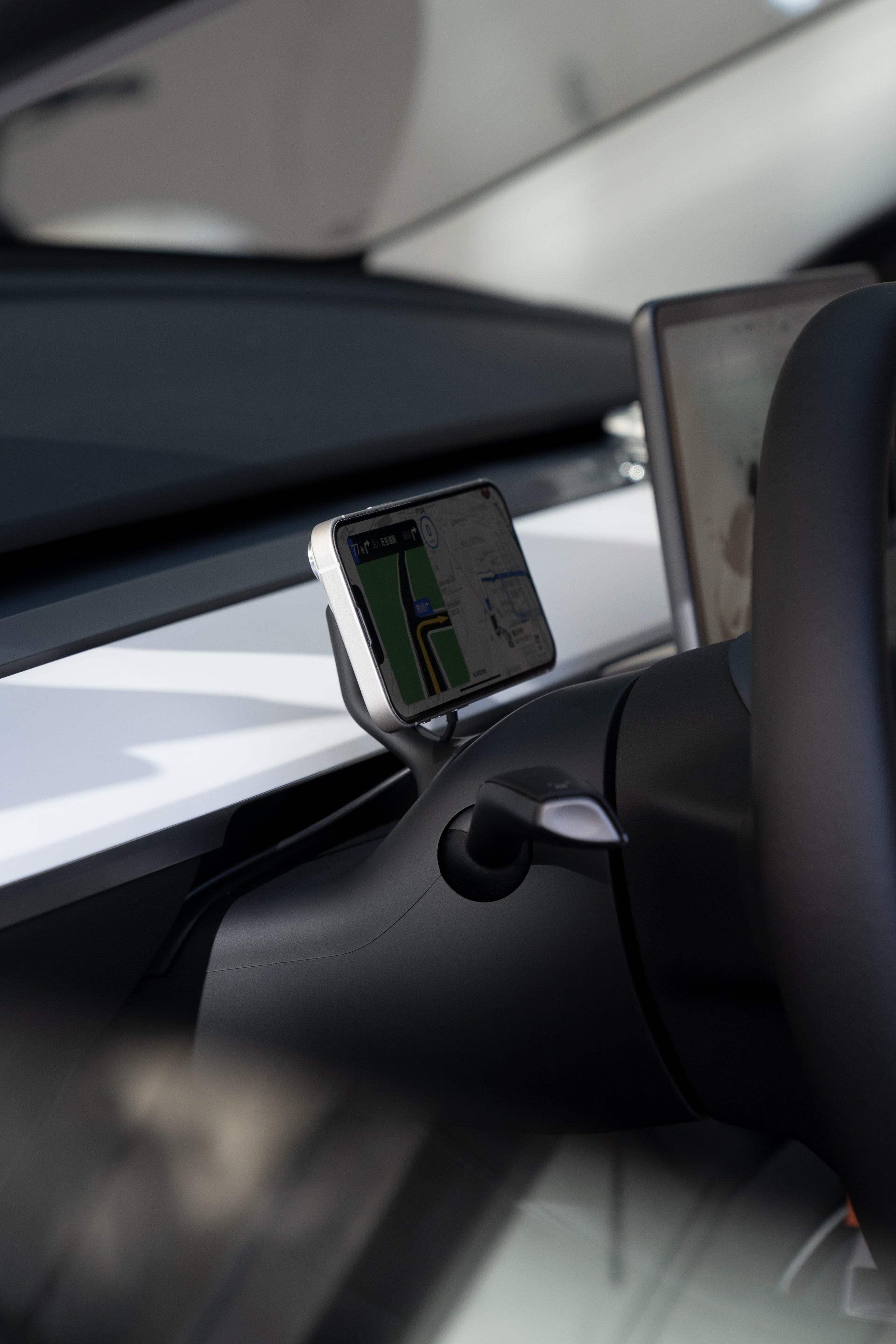 TITA MagSafe Wireless Magnetic Mount for Tesla