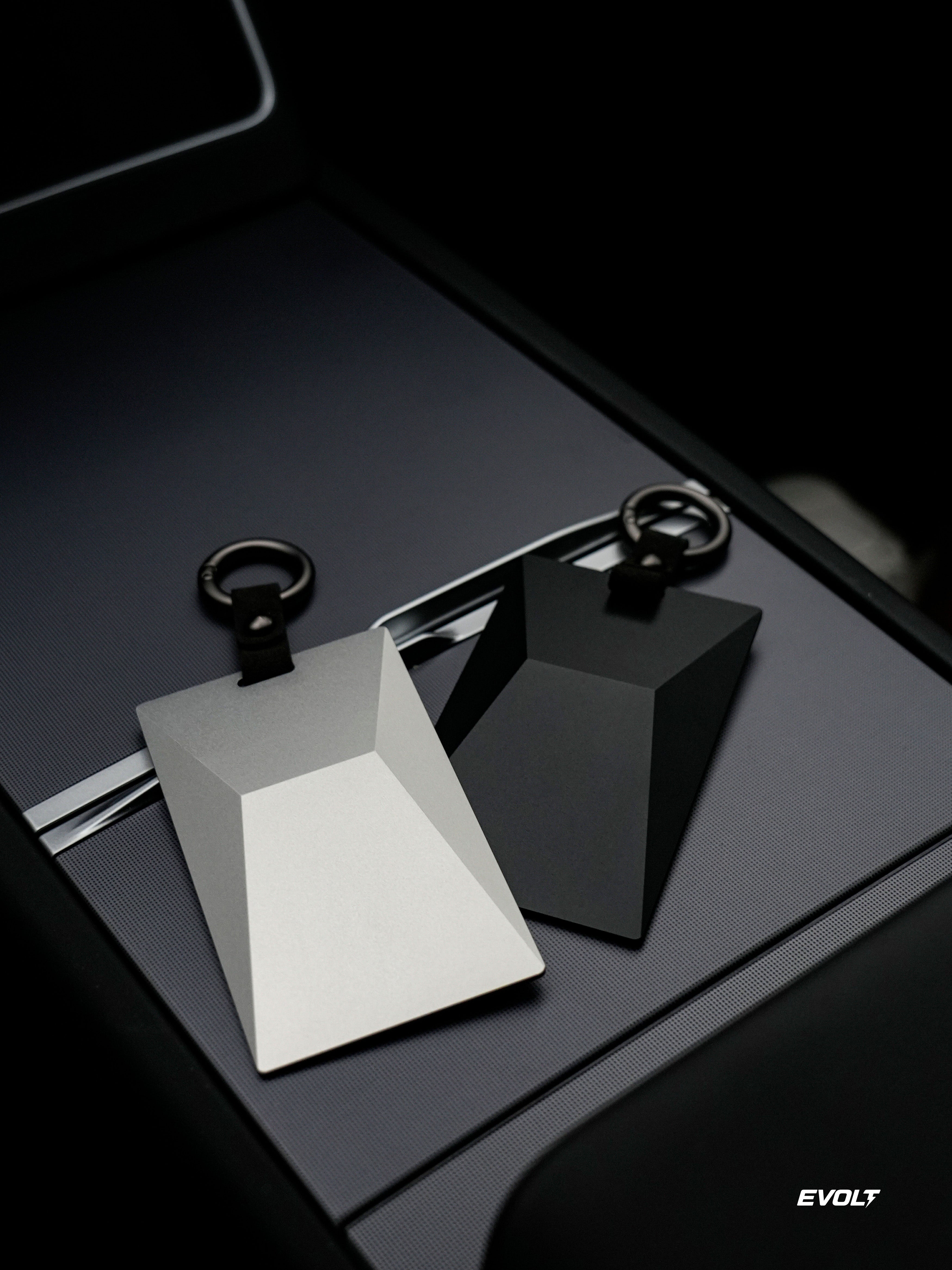 Aluminum Alloy | Tesla Key Card Holder