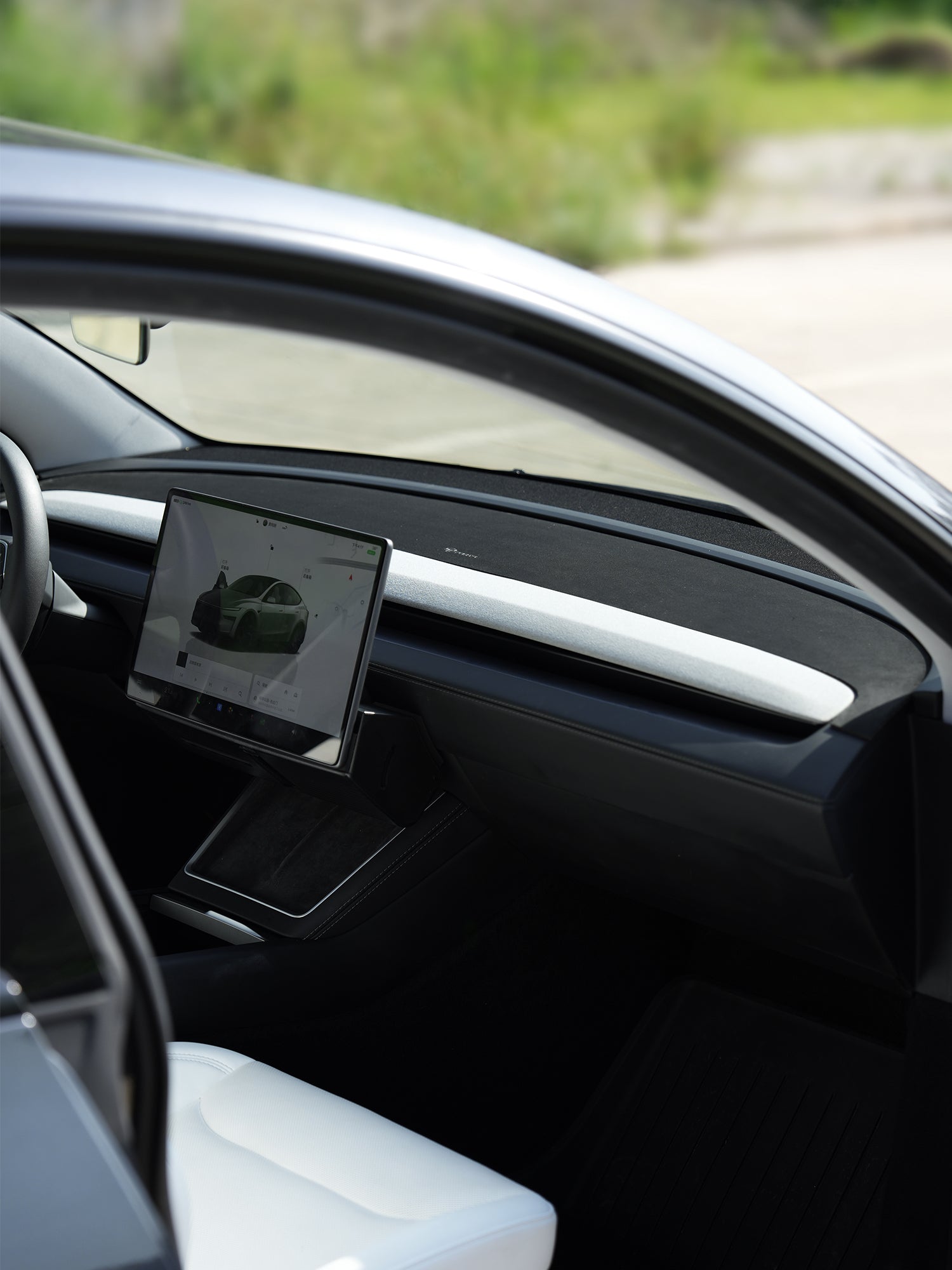 Tesla Dashboard Anti Glare Cover